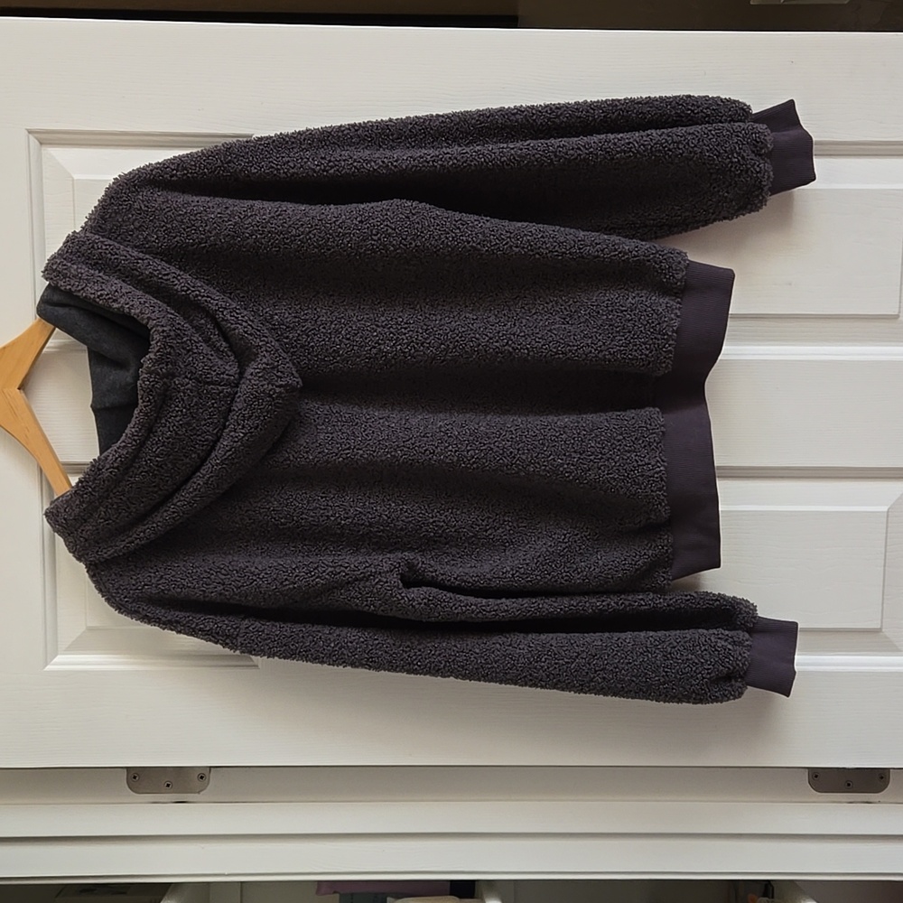 Pullover - Picture 2 of 4